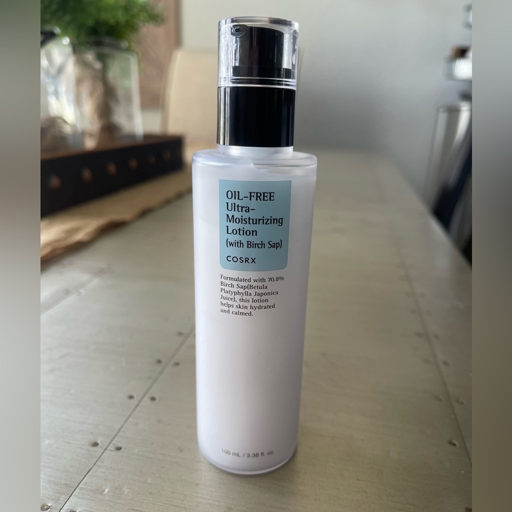 COSRX Oil-free moisturizing lotion